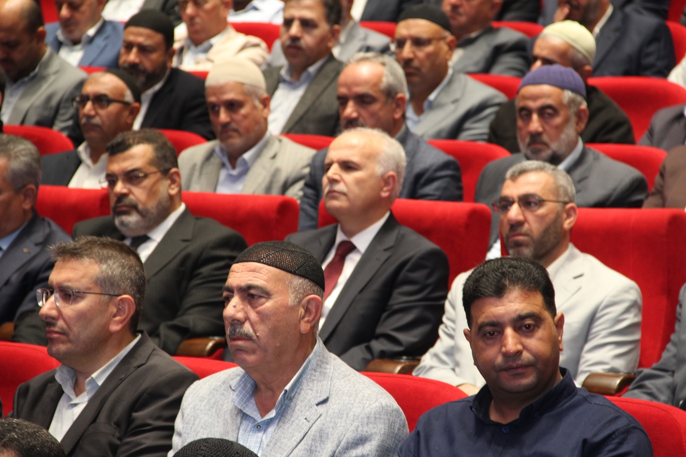 Diyanet İşleri Başkan Yardımcısı Hazırlar: "Camiler İslam Beldelerinin Bağımsızlık Sembolüdür"