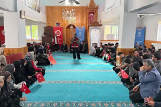 Öğrenciler camide değerleriyle buluştu
