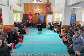 Öğrenciler camide değerleriyle buluştu