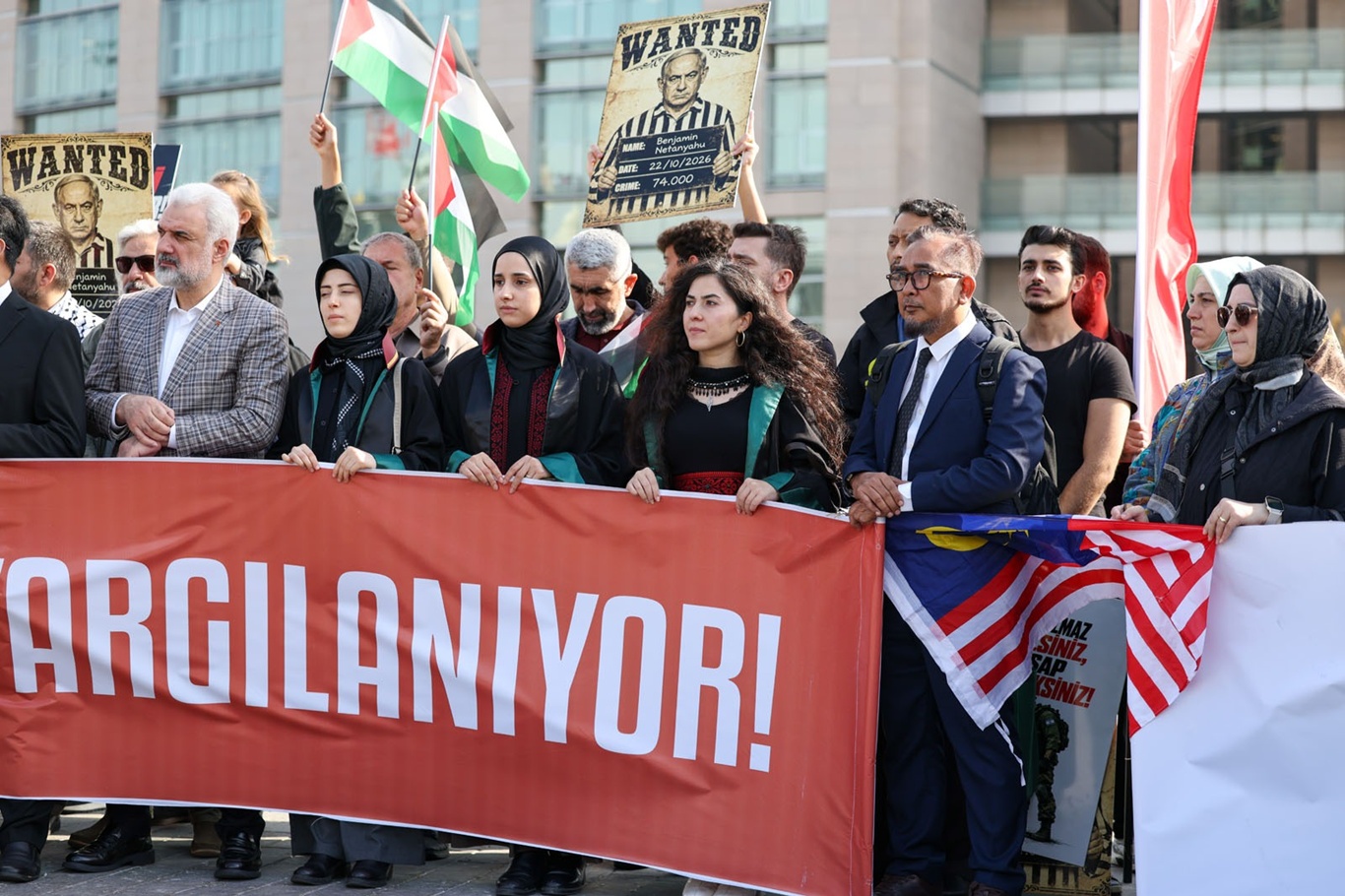 İşgal rejimine karşı açılan davalar İstanbul'da görülmeye başlandı