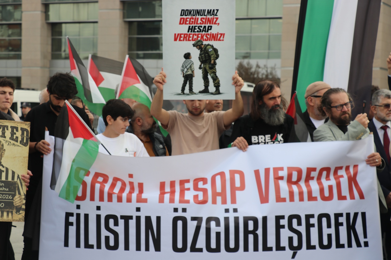 İşgal rejimine karşı açılan davalar İstanbul'da görülmeye başlandı