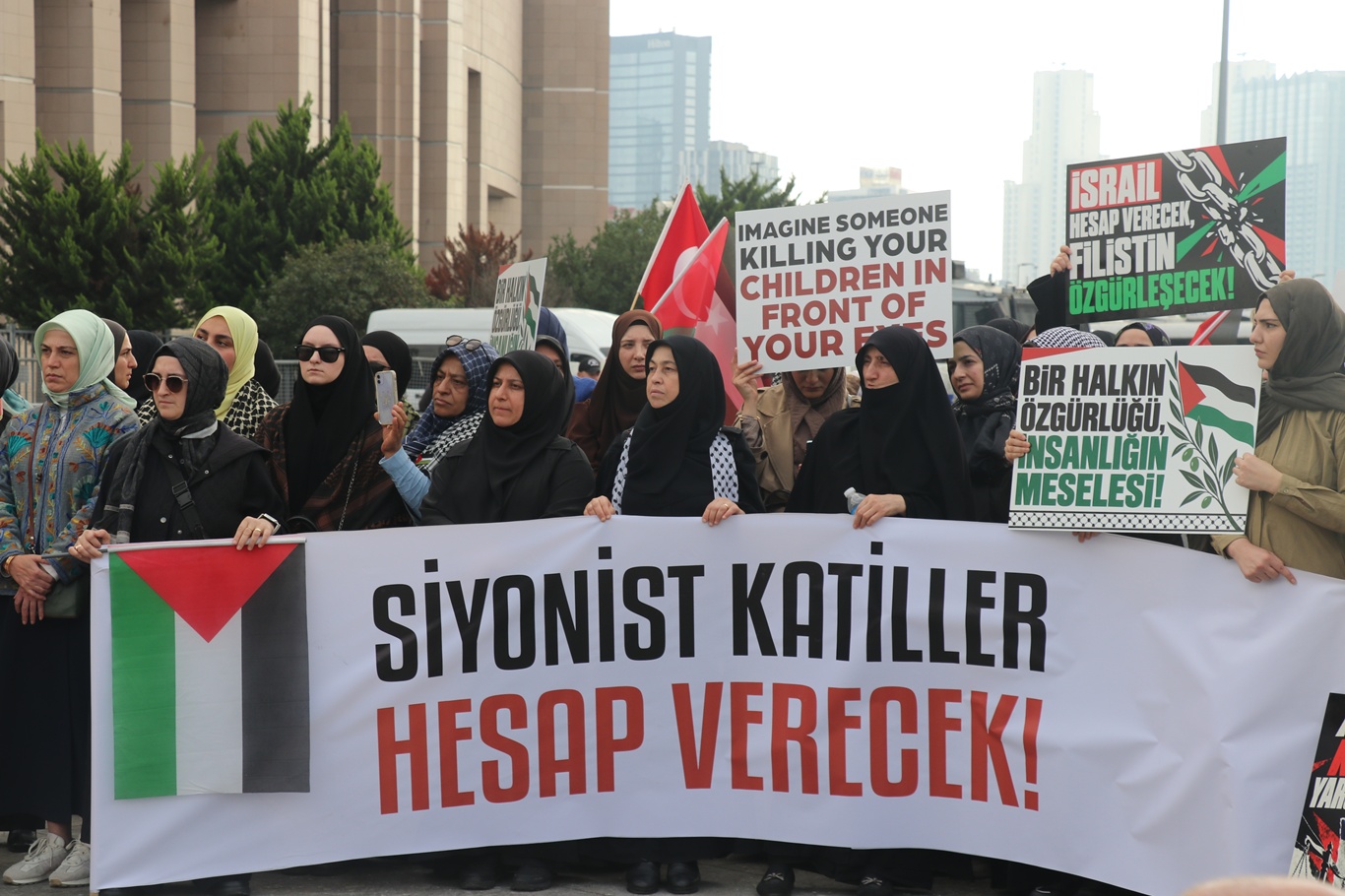 İşgal rejimine karşı açılan davalar İstanbul'da görülmeye başlandı