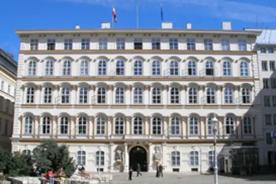 Austria expels four Russian diplomats, Russia vows response