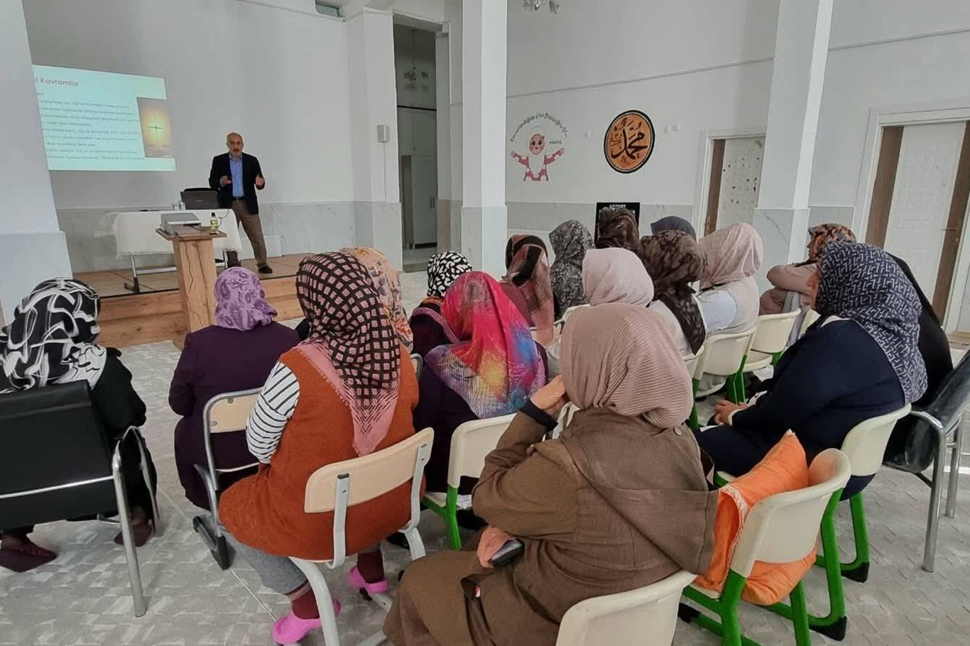 Kur'an kurslarında çevre ve israf bilinci seminerleri düzenlendi