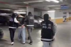 İstanbul’da uluslararası aranan 2 şüpheli yakalandı