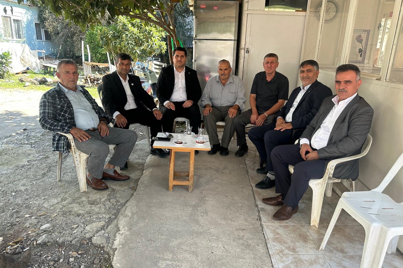 HÜDA PAR Antalya İl Teşkilatından Kumluca’da esnaf, üretici ve emekli ziyaretleri