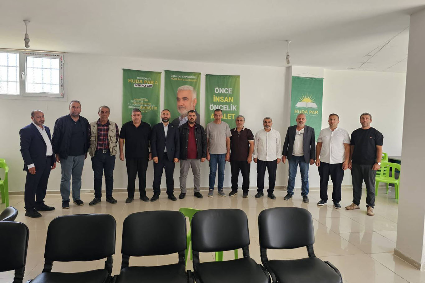 HÜDA PAR Viranşehir İlçe Başkanı Tekin basın mensuplarıyla buluştu