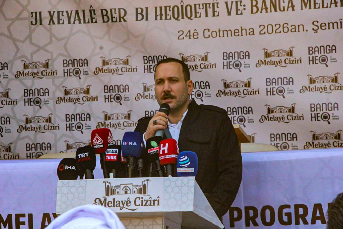 Cizre’de Melayê Cizîrî'yi anma programı başladı