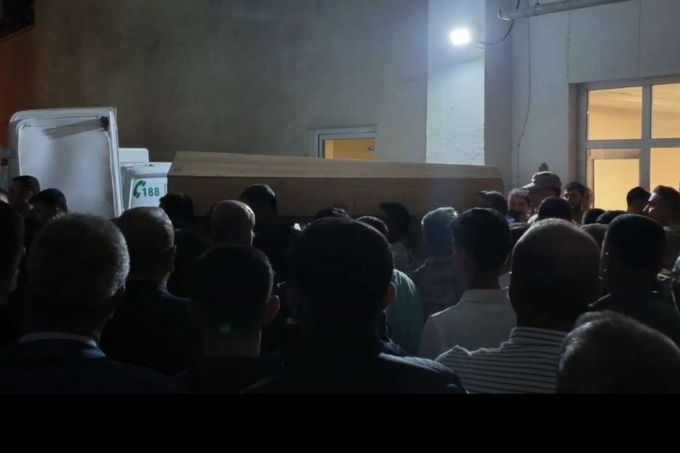 Mardin’de feci kazada hayatını kaybeden 6 kişinin cenazeleri Adli Tıp’a kaldırıldı