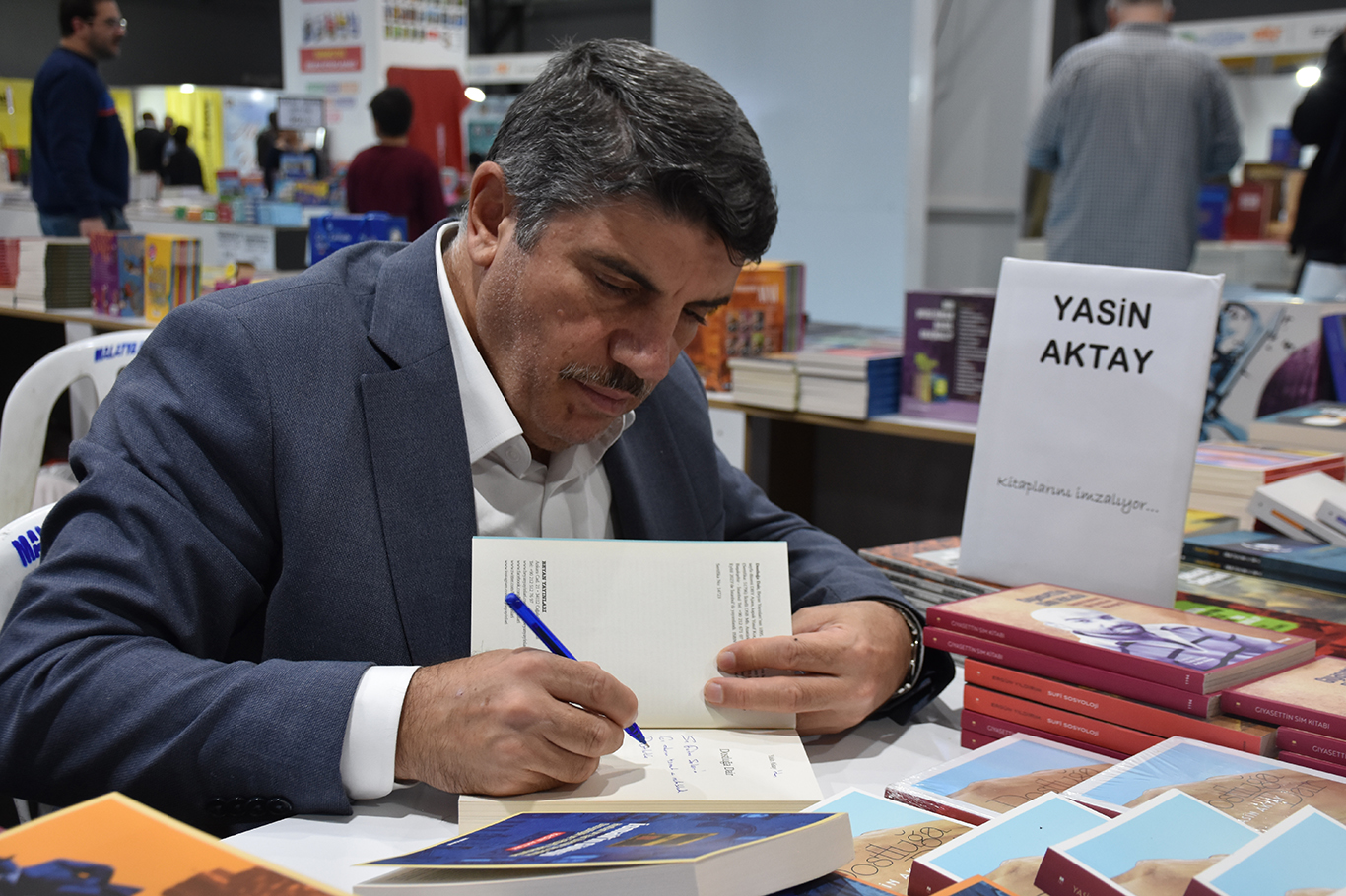 Prof. Dr. Aktay: İslam Birliği fikrine adım adım yaklaşıyoruz