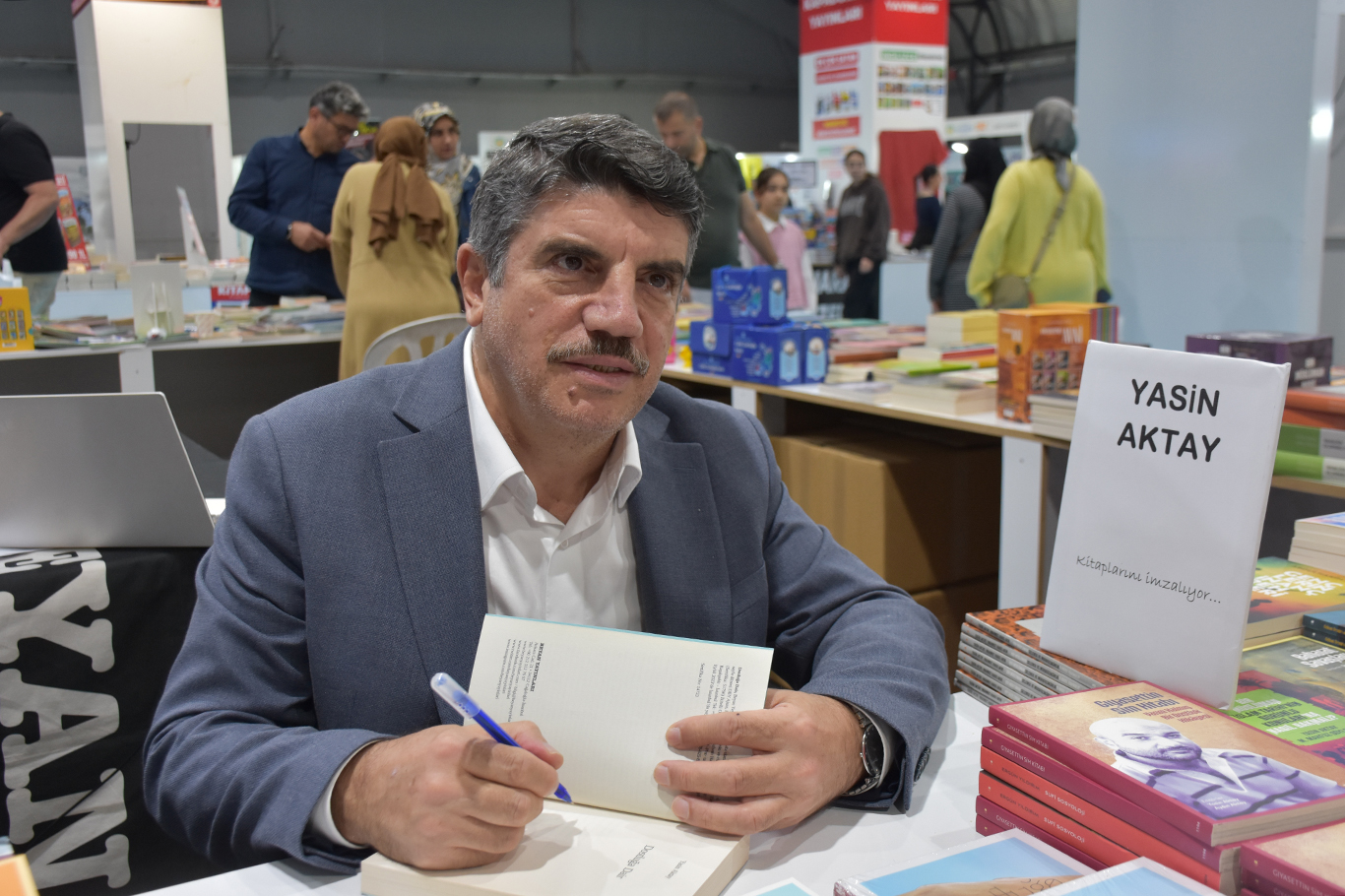 Prof. Dr. Aktay: İslam Birliği fikrine adım adım yaklaşıyoruz