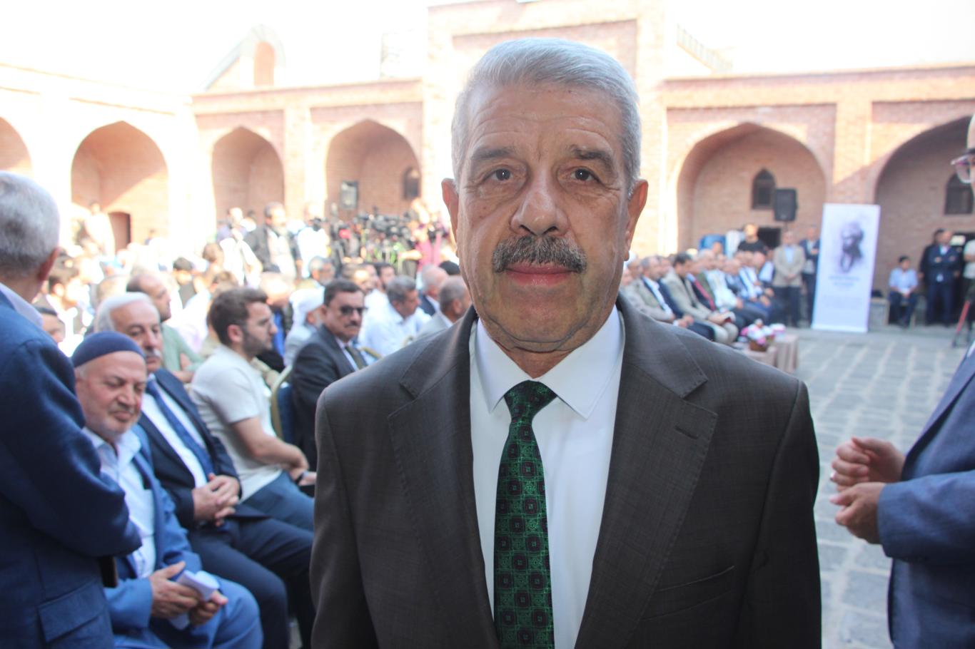 Araştırmacı, tarihçi ve yazar Abdullah Yaşın