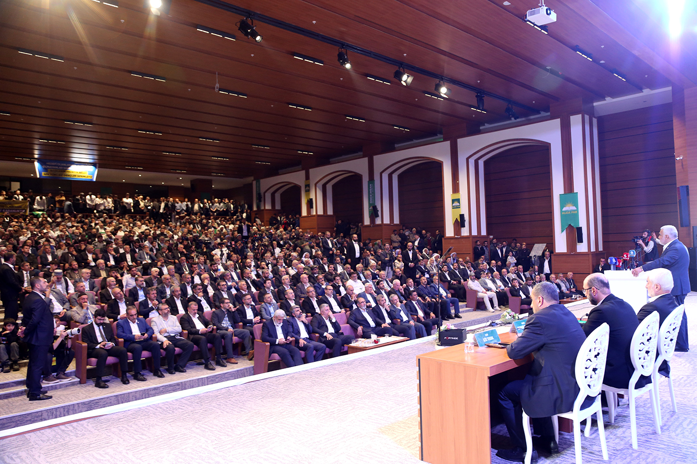 Yapıcıoğlu, Diyarbakır'dan seslendi: Kürt Meselesi adalet ve kardeşlik temelinde çözülmeli