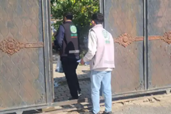 Umut Kervanı’ndan Muradiye’de kırmızı et yardımı