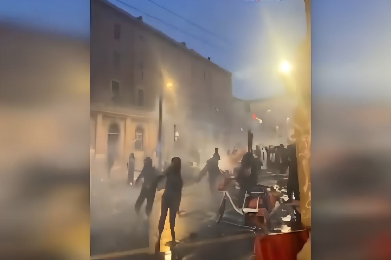 Avrupa'da gençlik protestoları ve refah devleti tartışmaları