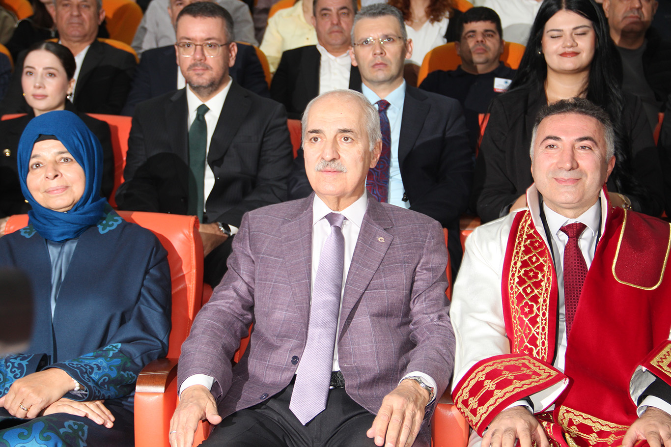 Kurtulmuş: Terör örgütünün silahlarını bütünüyle bırakması ve kendini feshetmesi gerekir
