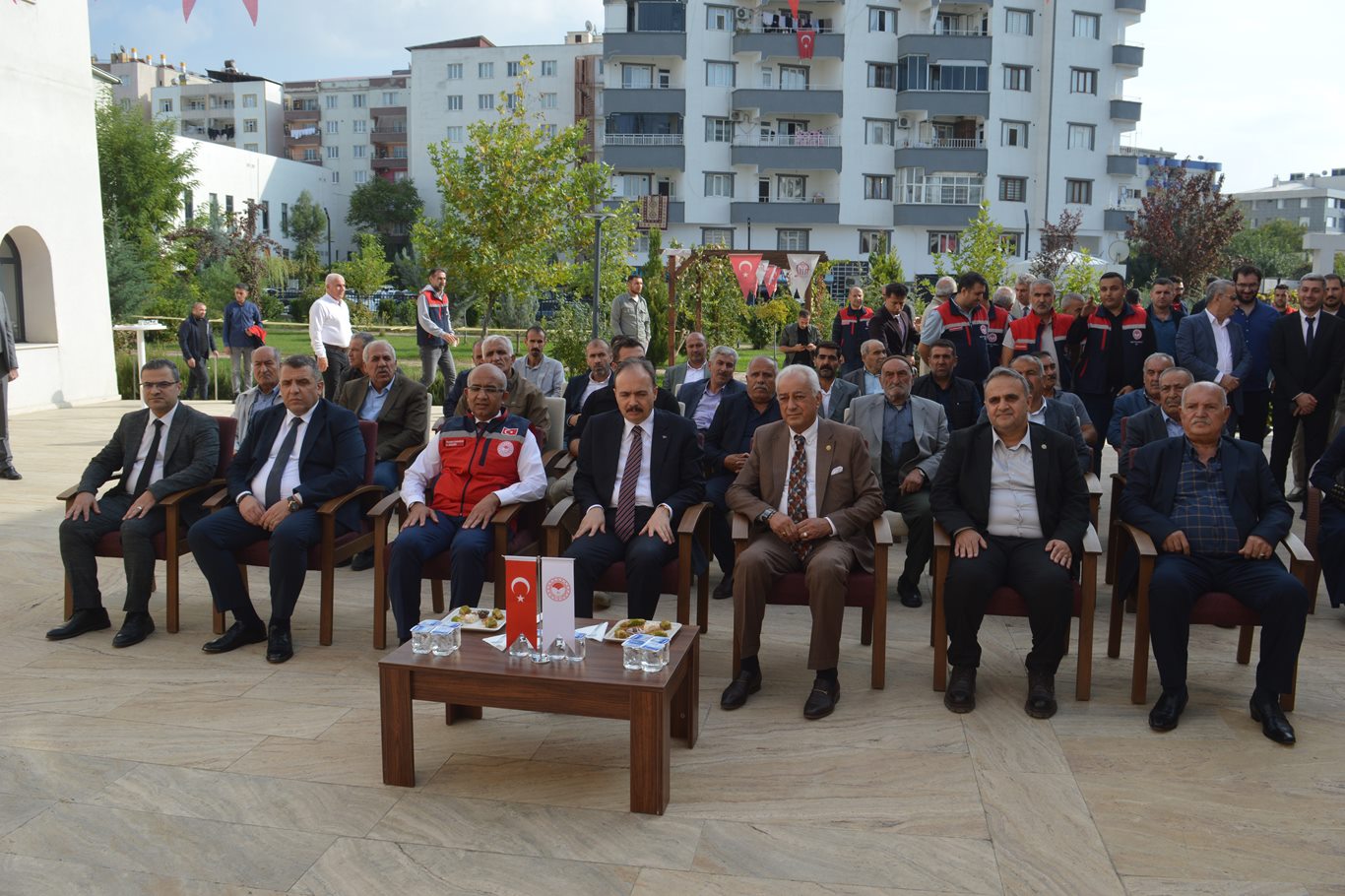 Siirt’te üreticilere 176 ton sertifikalı kırmızı mercimek tohumu dağıtılıyor