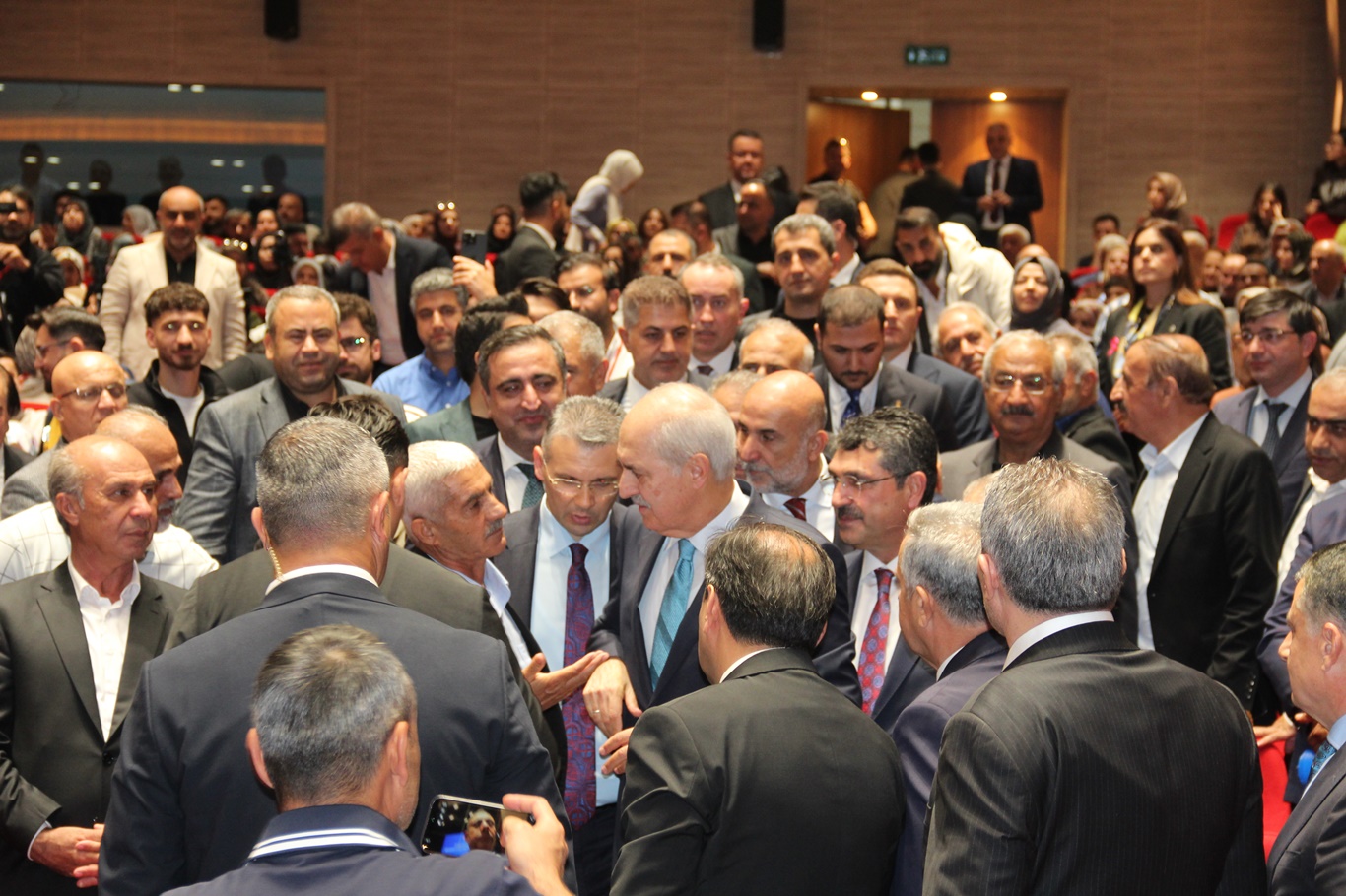 TBMM Başkanı Kurtulmuş: Terörsüz Türkiye hedefi, bölgesel barışın da anahtarıdır
