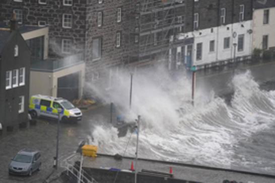 Storm Boelo leaves tens of thousands without power across UK