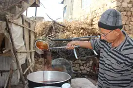Mardin'de asırlık lezzet: Pekmez, pestil ve cevizli sucuk bereketi
