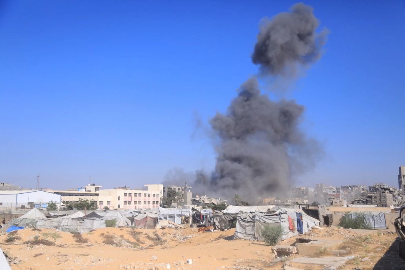 غزة.. 3 شهداء ومصابون عدة بتجدد القصف الصهيوني على القطاع