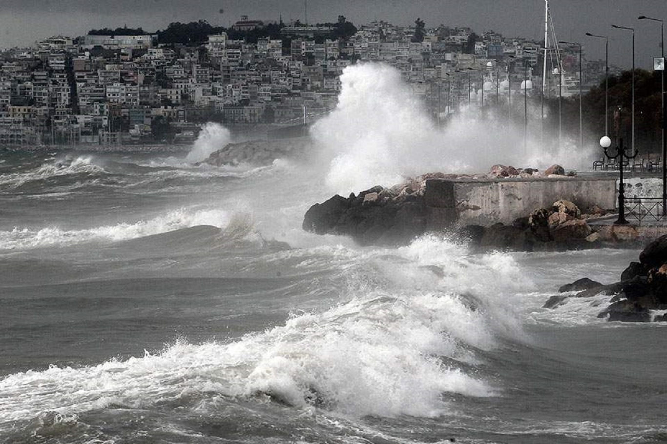 Greece braces for heavy rain and flooding as severe storms sweep in