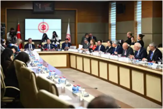 “Mekke Anlaşması” komisyonda kabul edildi
