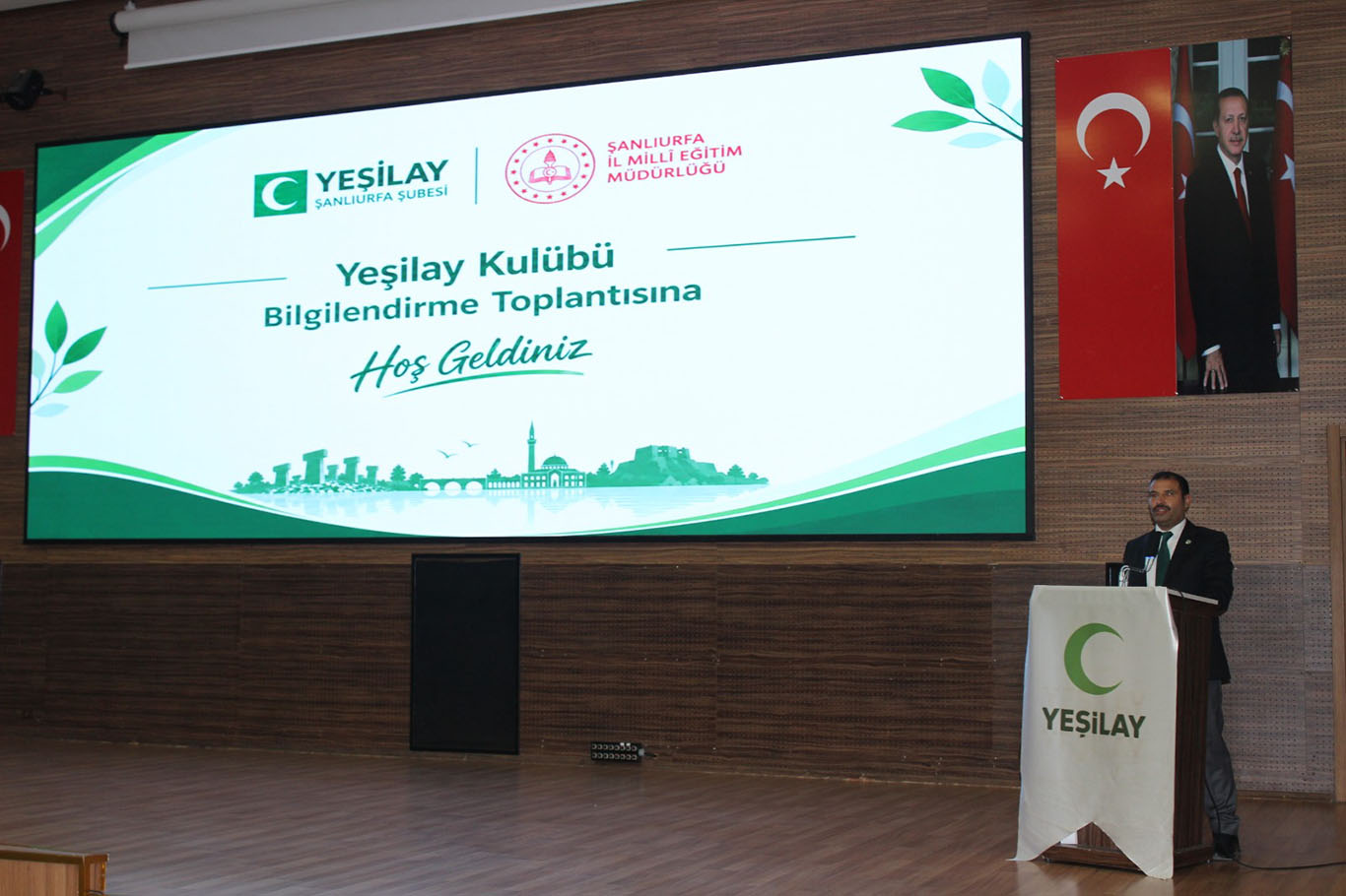 Şanlıurfa'da bağımlılıkla mücadele için eğitimciler bir araya geldi