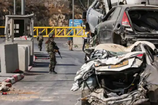 Israeli siege forces nearly 5,000 Palestinians From their homes in al-Khalil