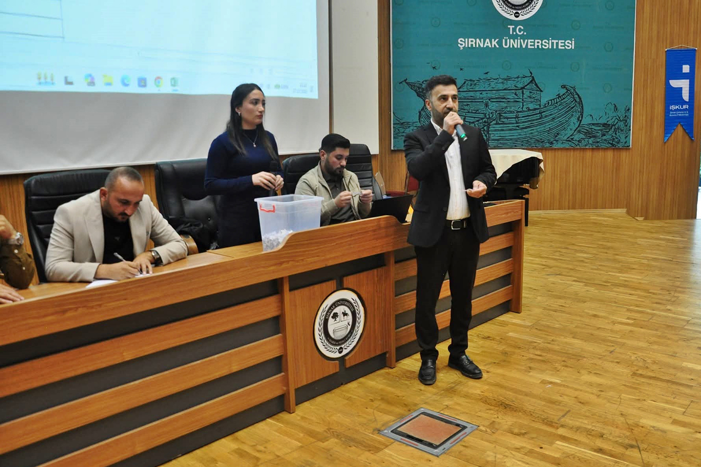 ŞIRNAK ÜNİVERSİTESİNDE 346 ÖĞRENCİ İÇİN İŞKUR KURASI ÇEKİLDİ