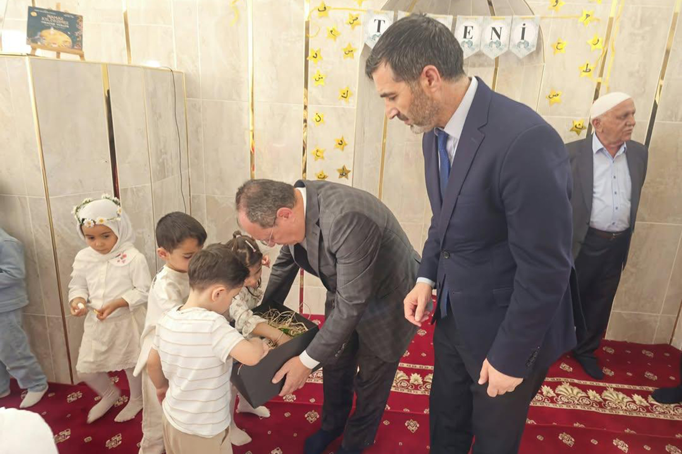 SİLOPİ’DE 4-6 YAŞ KURAN KURSU ÖĞRENCİLERİ İÇİN "BEDİ BESMELE" PROGRAMI DÜZENLENDİ