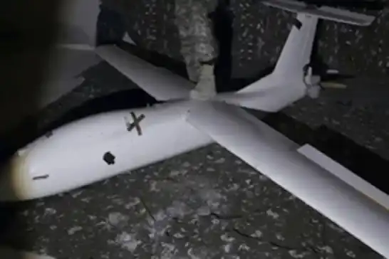 Îran: Li Tengava Hurmuzê droneke Amerîkî bi karanîna rêbazên şerê elektronîkî hat bidestxistin