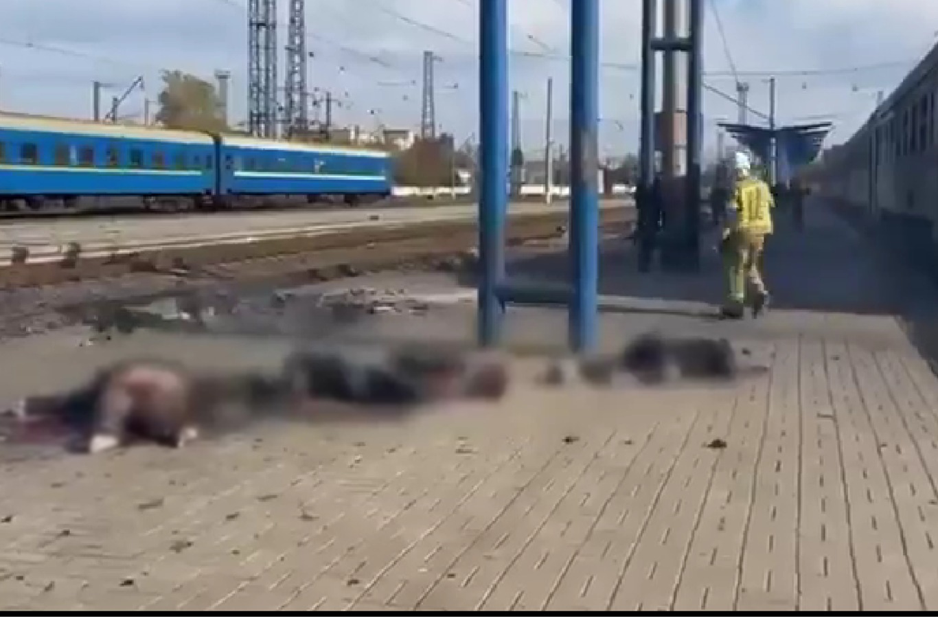 13 قتيلًا..هجوم بمسيّرة على قطار ركاب في دنيبرو الأوكرانية