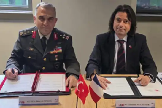 Türkiye ile Fransa arasında Savunma İş Birliği Yol Haritası imzalandı