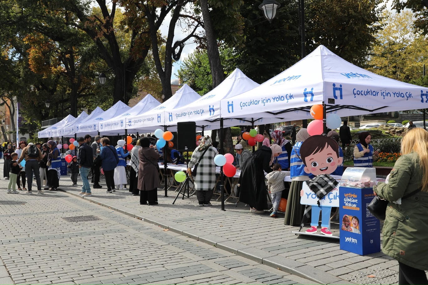81 ilde "Filistinli Çocuklar İçin Çiz" etkinliği gerçekleştirildi