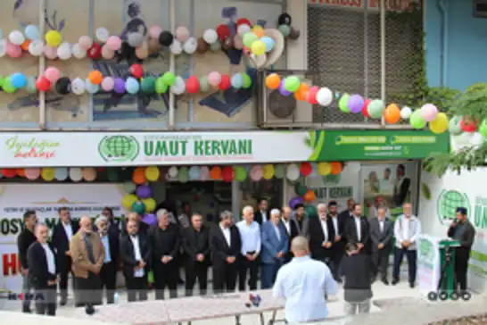 Hope Caravan Foundation opens social market for needy families in Diyarbakır