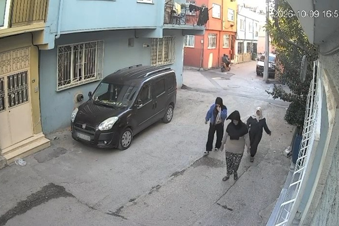 Bursa’da 450 bin TL’lik ziynet eşyası hırsızlığının şüphelisi yakalandı