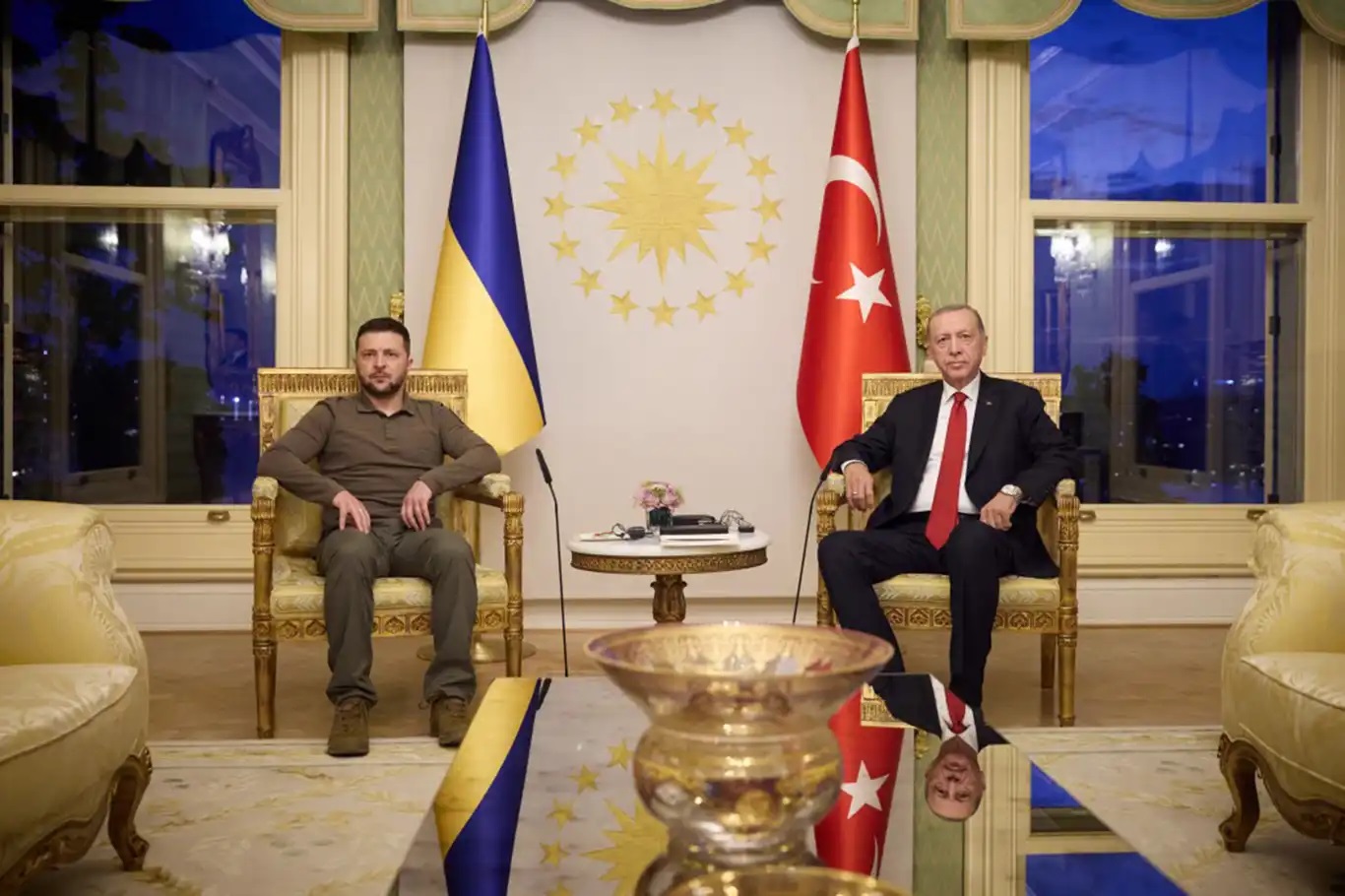 زيلينسكي يزور تركيا غداً ويلتقي أردوغان في إسطنبول