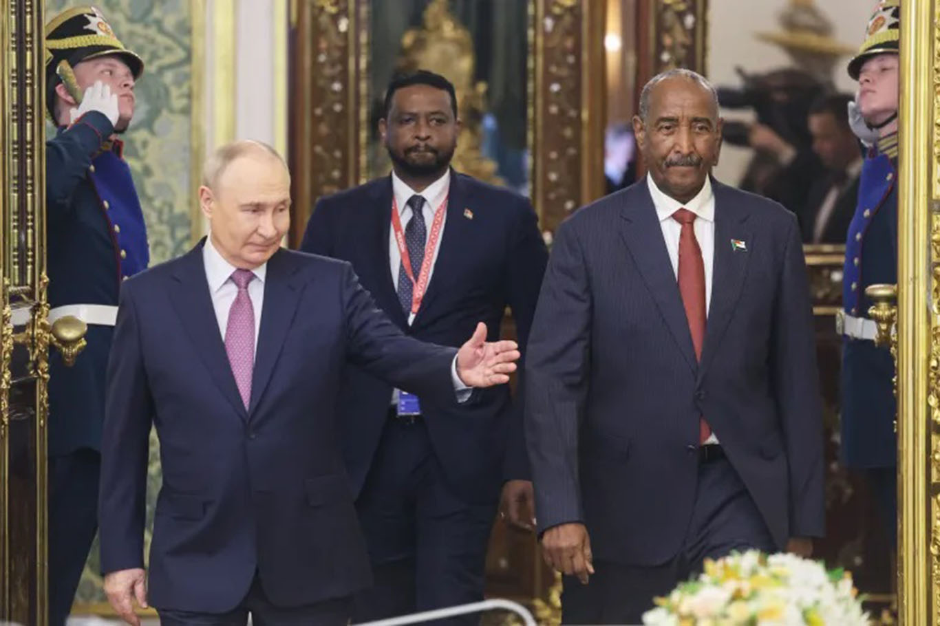 Sudan'dan Rusya'ya Kızıldeniz'de ekonomik bölge ve maden yatırımı önerisi
