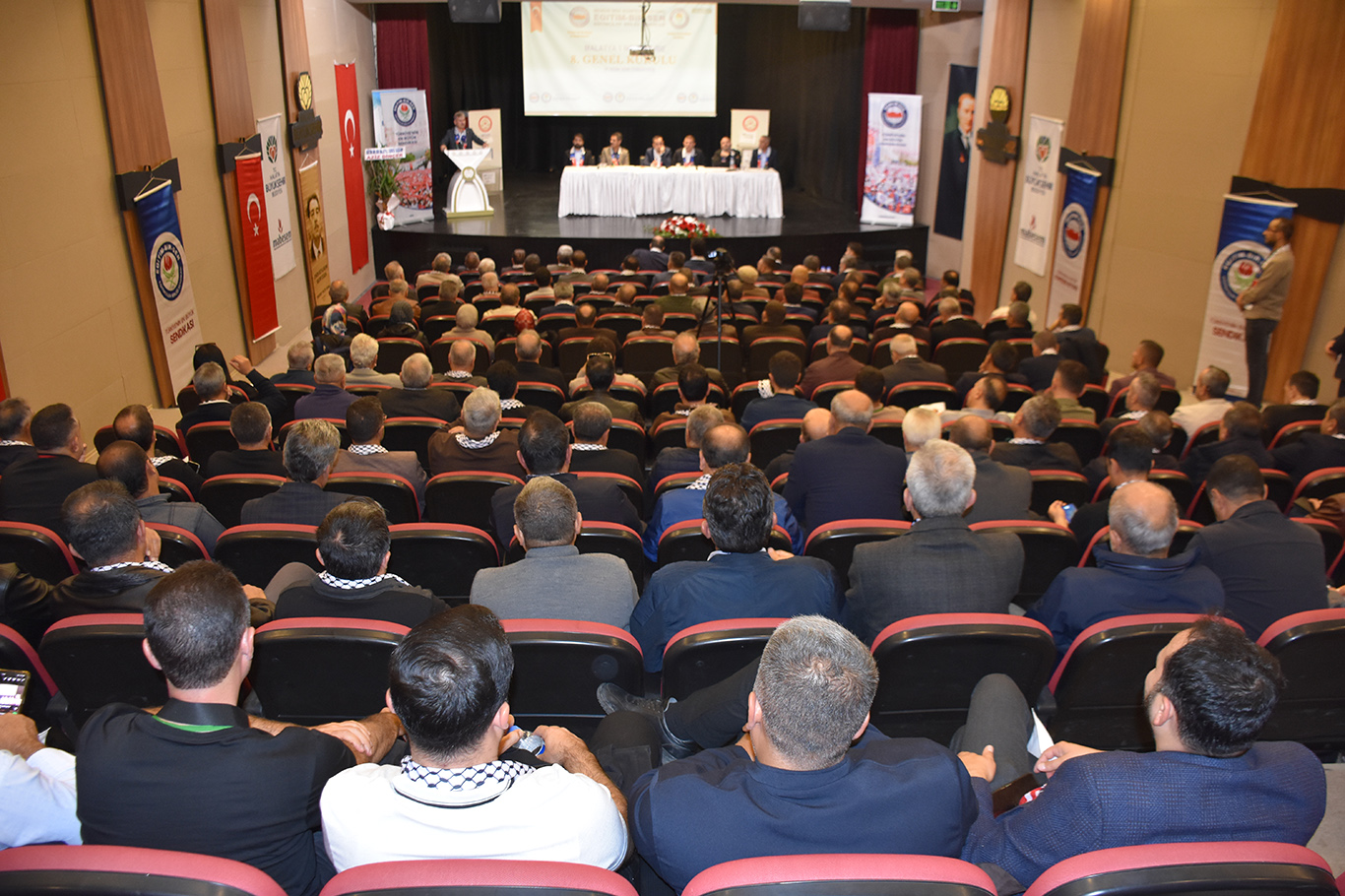 Eğitim-Bir-Sen Malatya 1 No'lu Şube Başkanlığına Şahin Kartal seçildi