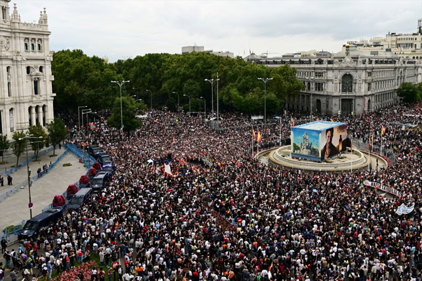Spain's largest unions call first general strike in 14 years over housing crisis