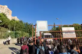 Kayaşehir'deki imam hatip ortaokulunda bıçaklı saldırı: 4 öğrenci yaralı
