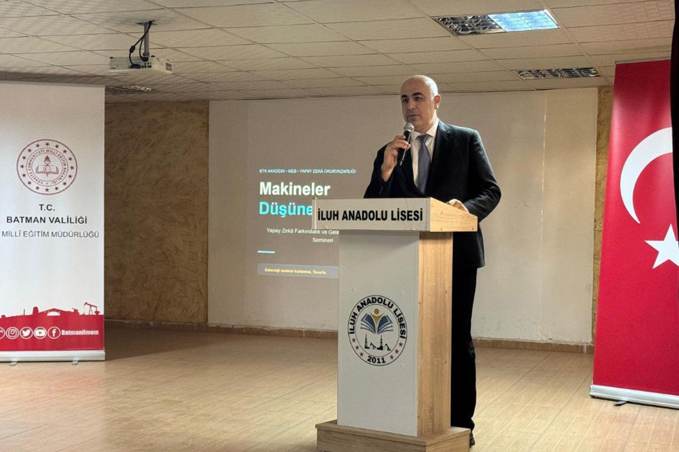 Batman'da okullarda yapay zekâ okuryazarlığı eğitimleri başladı