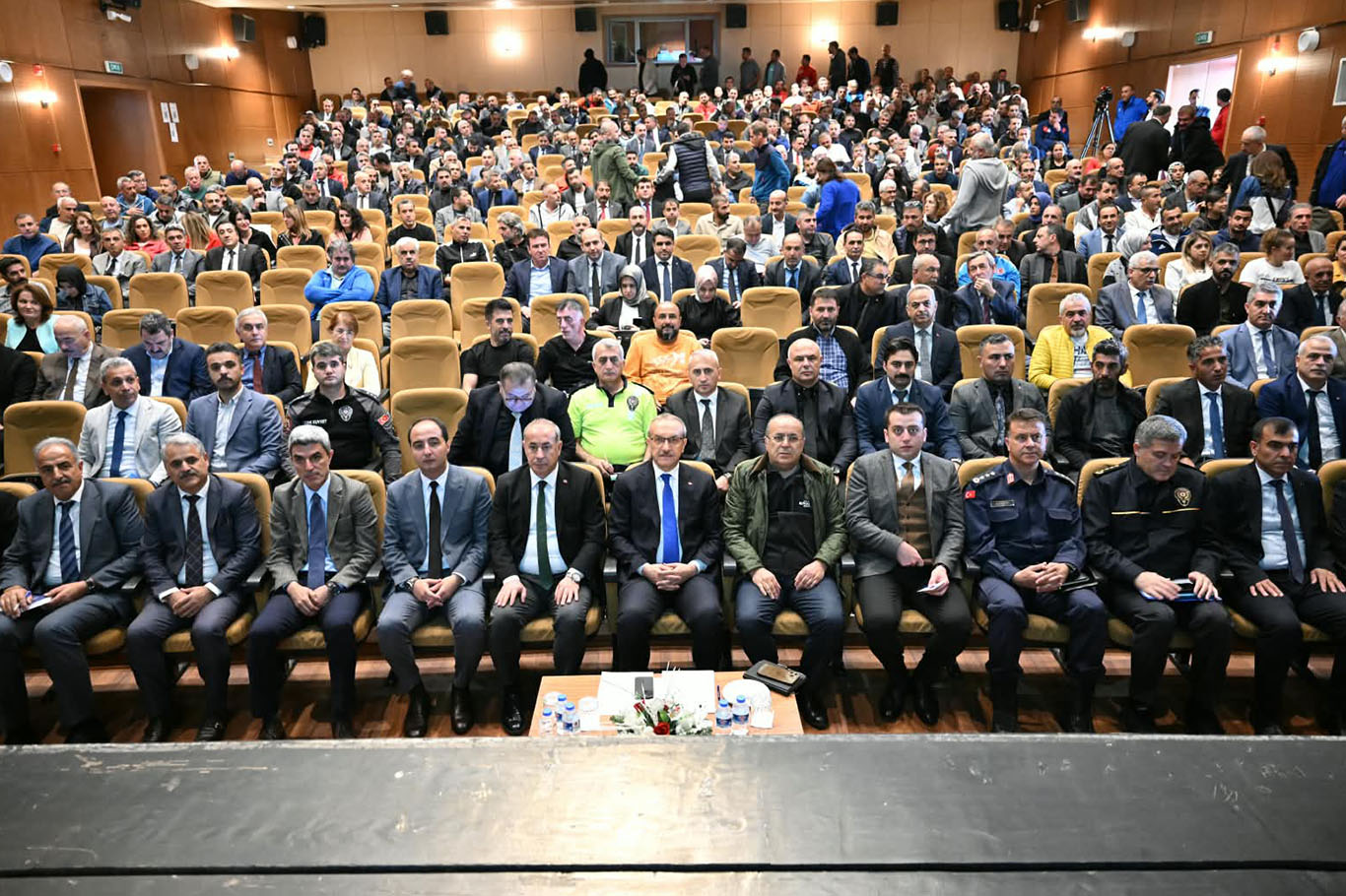 Vali Yavuz: Okul güvenliği toplumun ortak sorumluluğudur