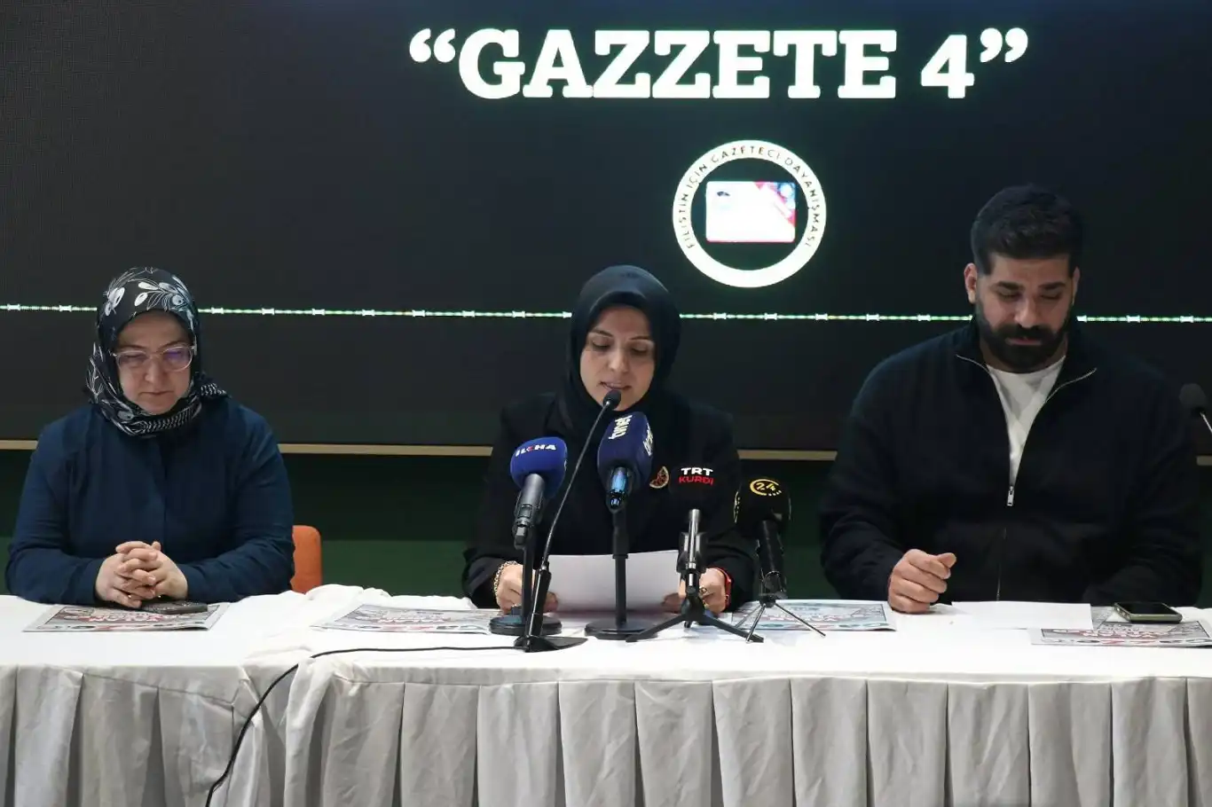 Gazze'de şehit edilen gazeteciler için hazırlanan "Gazzete"nin 4. sayısı tanıtıldı