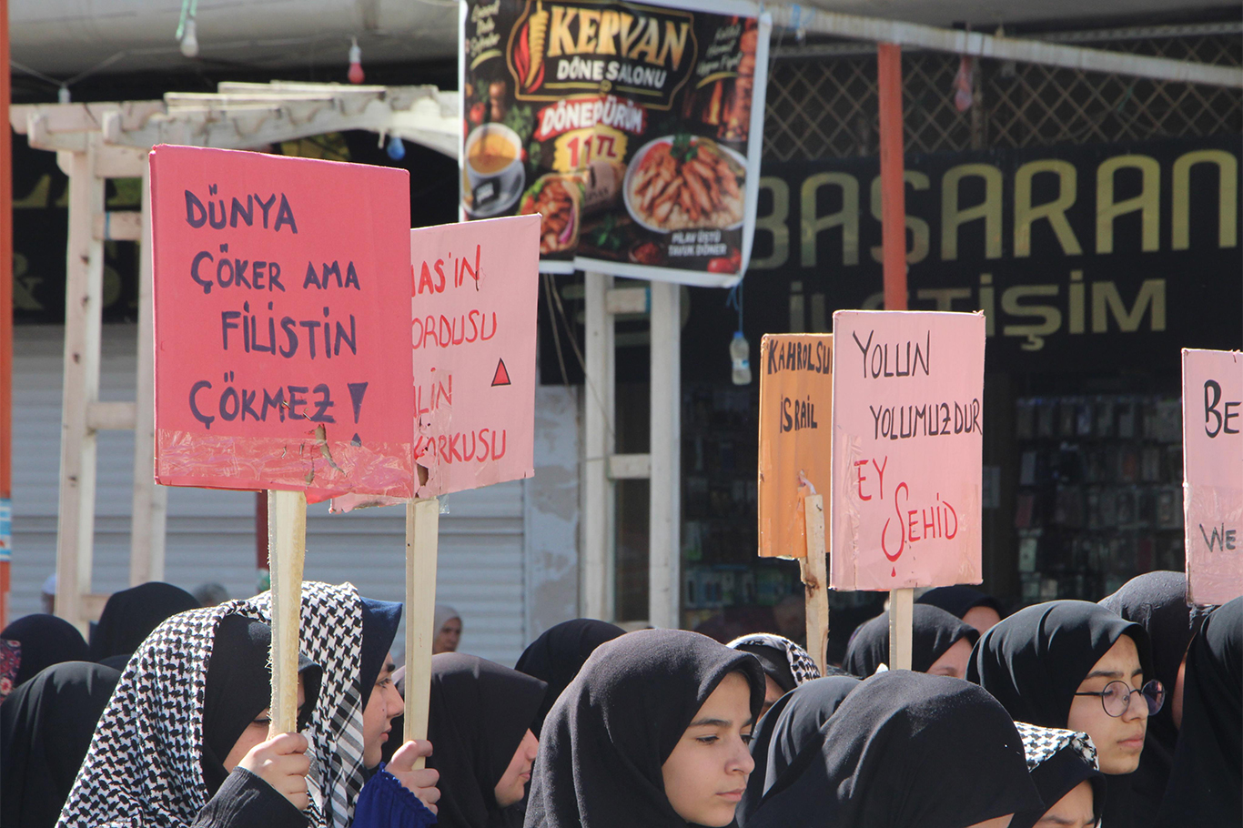 Mardin Kızıltepe’de Aksa Tufanı’nın yıl dönümünde basın açıklaması düzenlendi