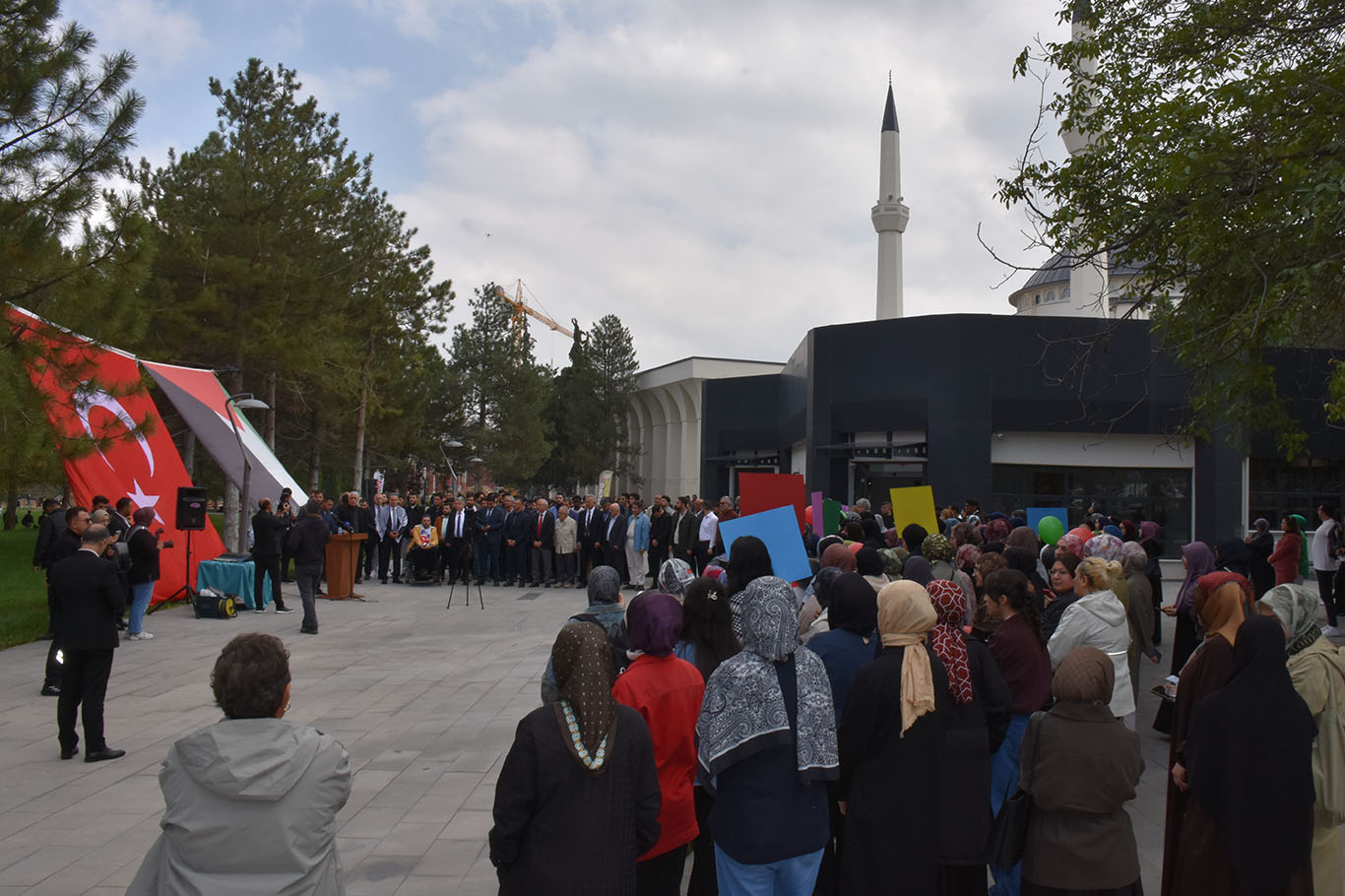 İnönü Üniversitesinde Gazze için dayanışma yürüyüşü