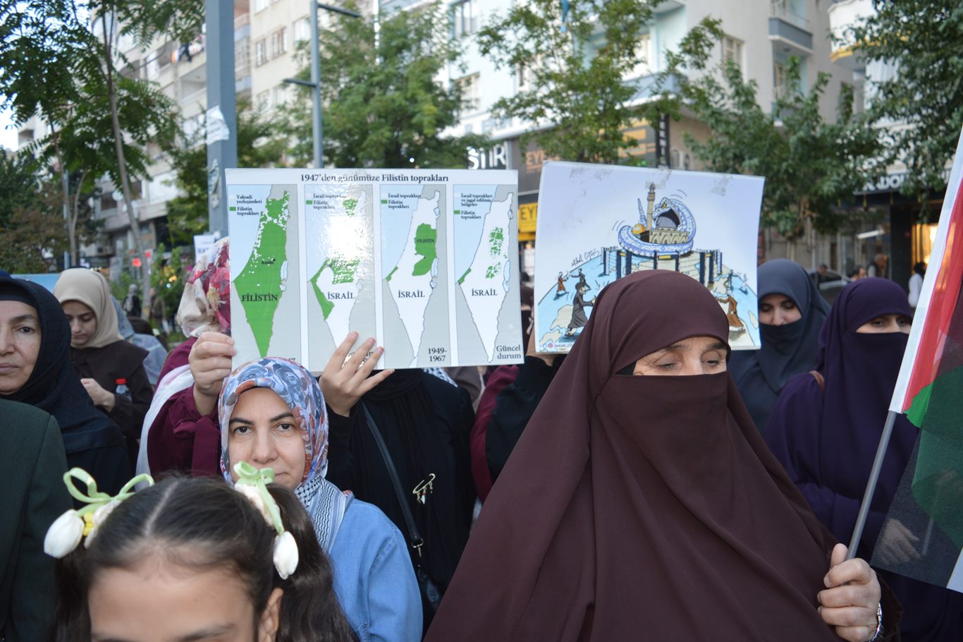 Siirt'te Aksa Tufanı yıl dönümünde Filistin için güçlü mesaj