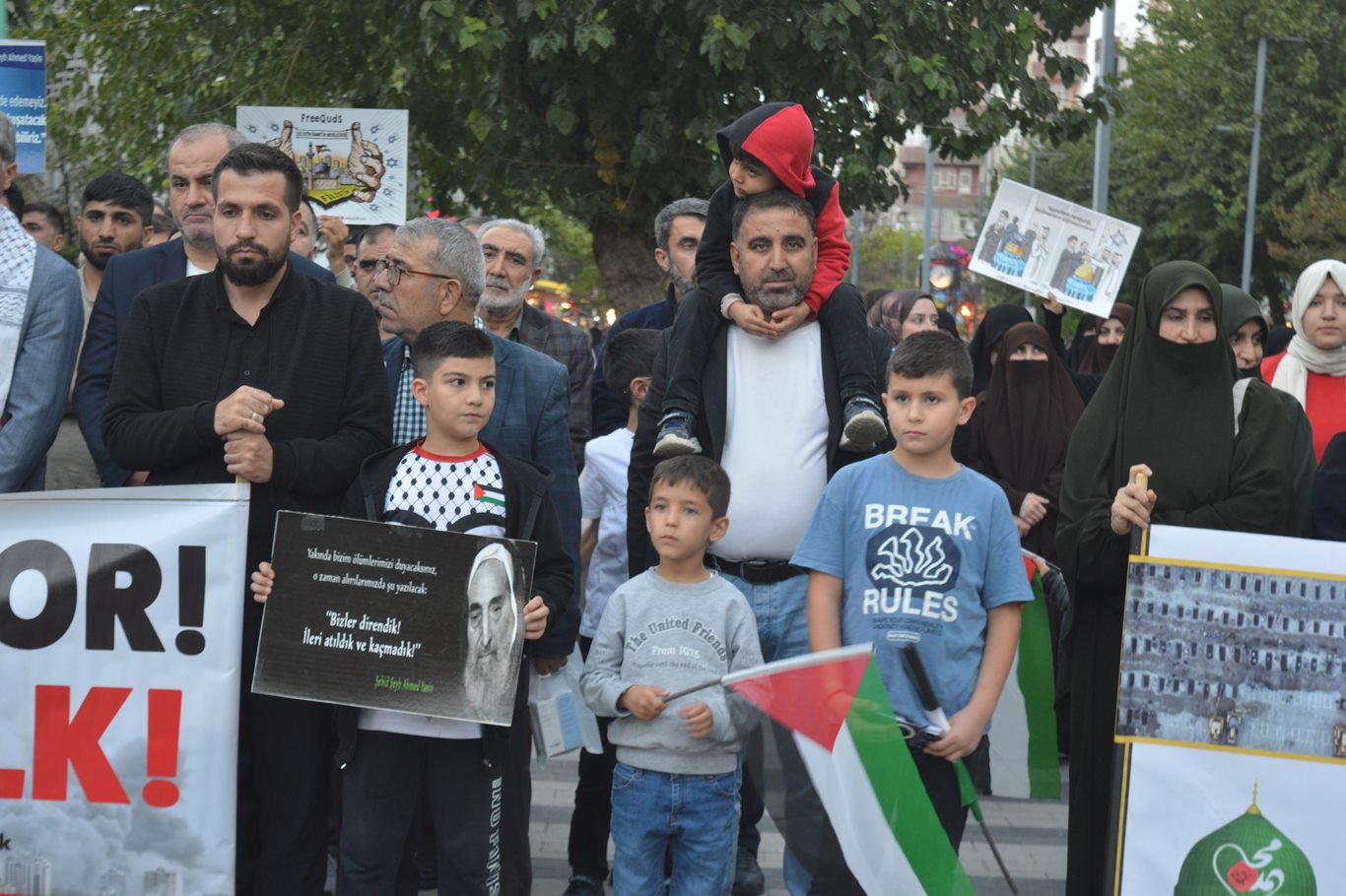 Siirt'te Aksa Tufanı yıl dönümünde Filistin için güçlü mesaj