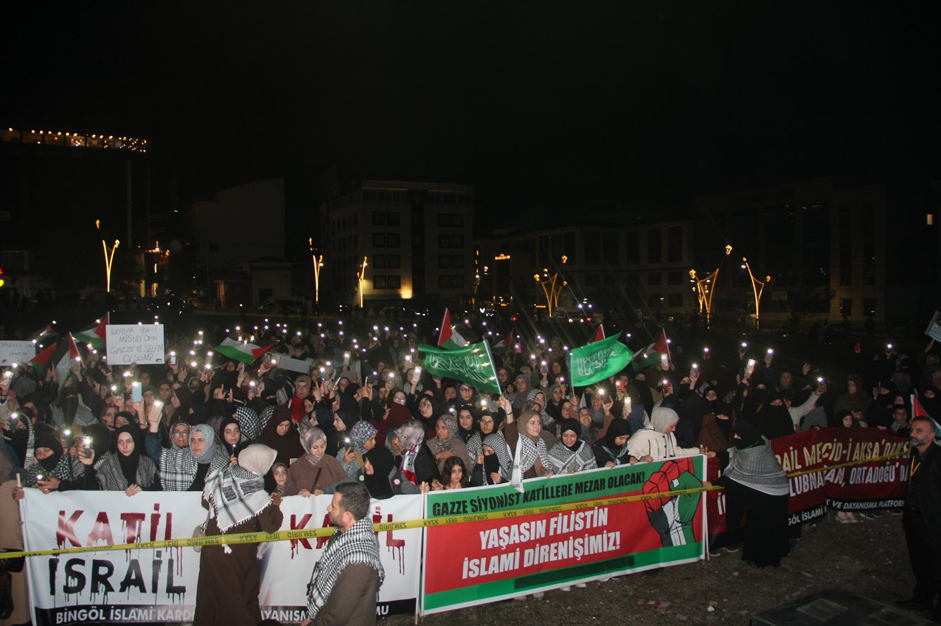 Bingöl’de Aksa Tufanı’nın 3. Yıl Dönümünde Yürüyüş ve Miting düzenlendi